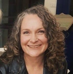 Meet your Posher, Leanne